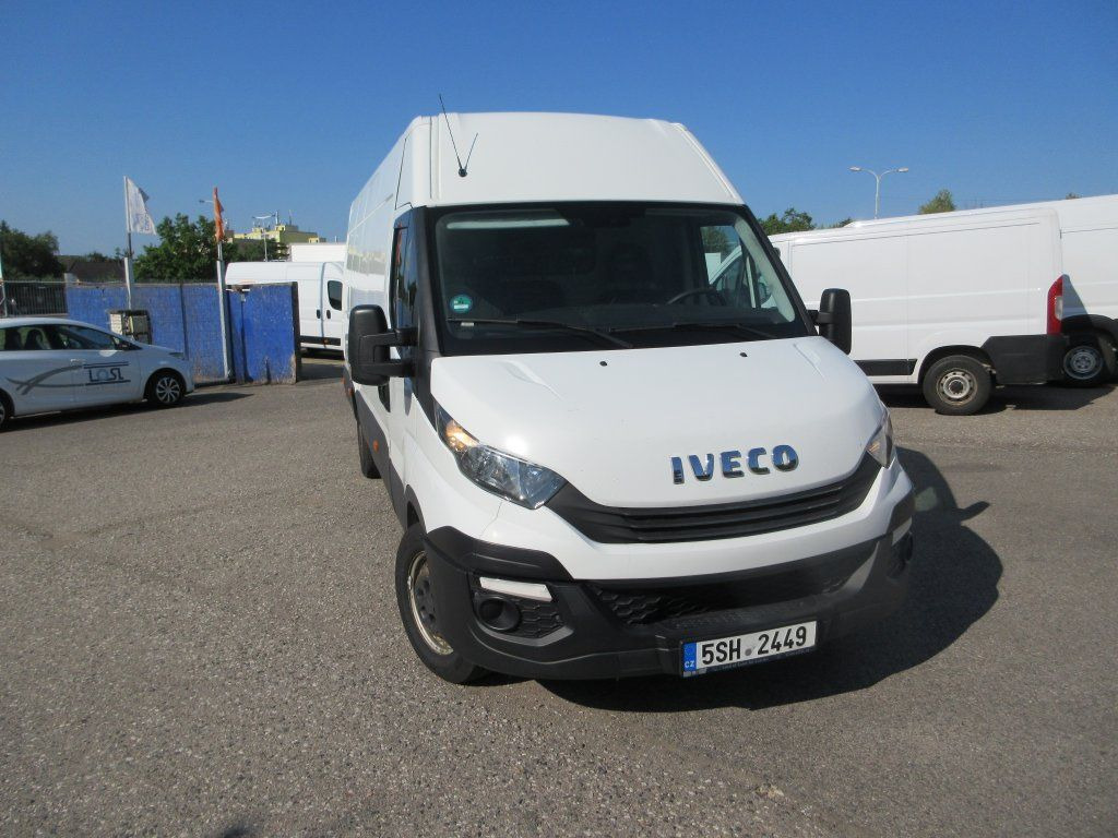 Iveco Daily 35S16 Hi Matic - Kravas mikroautobuss: foto 4 Iveco Daily 35S16 Hi Matic - Kravas mikroautobuss: foto 4