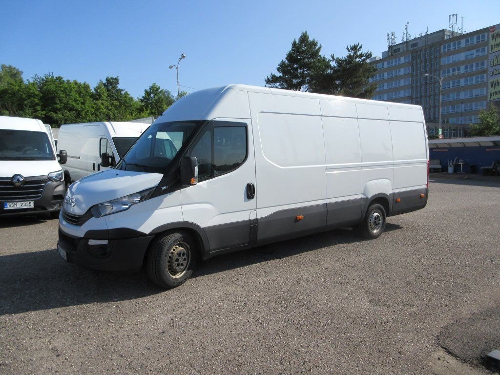 Iveco Daily 35S16 Hi Matic - Kravas mikroautobuss: foto 2 Iveco Daily 35S16 Hi Matic - Kravas mikroautobuss: foto 2