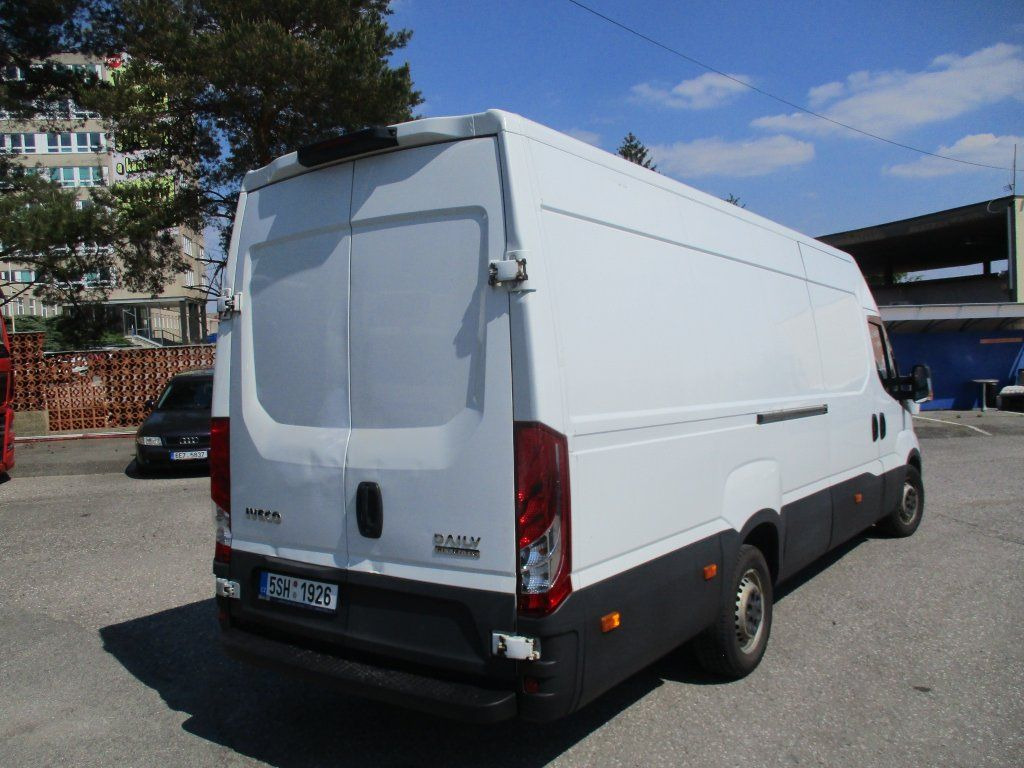 Iveco Daily 35S16 maxi - Kravas mikroautobuss: foto 4 Iveco Daily 35S16 maxi - Kravas mikroautobuss: foto 4