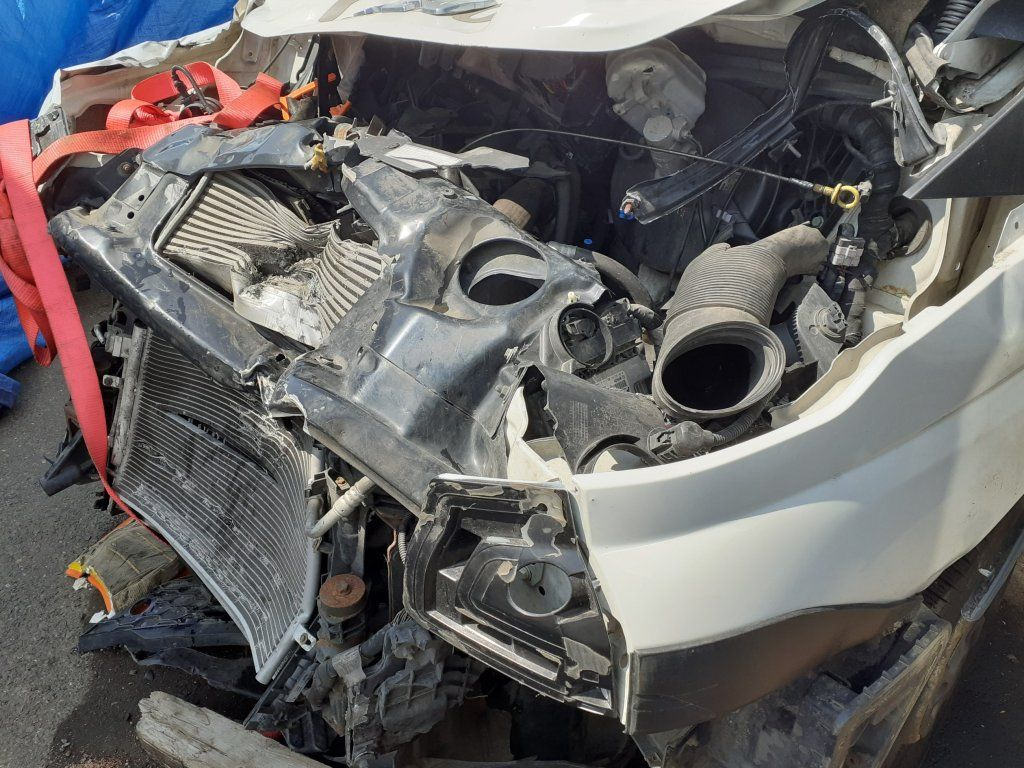Iveco Daily 35S16 maxi Damaged - Kravas mikroautobuss: foto 4 Iveco Daily 35S16 maxi Damaged - Kravas mikroautobuss: foto 4
