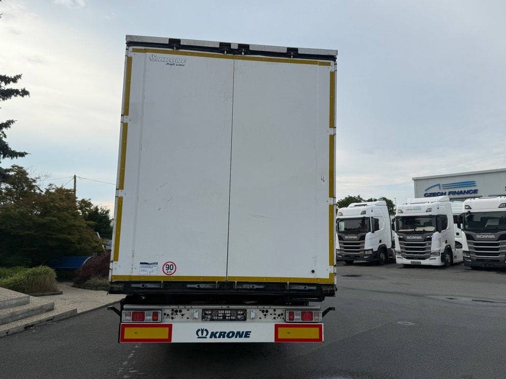 Krone SD - Tenta puspiekabe: foto 4 Krone SD - Tenta puspiekabe: foto 4