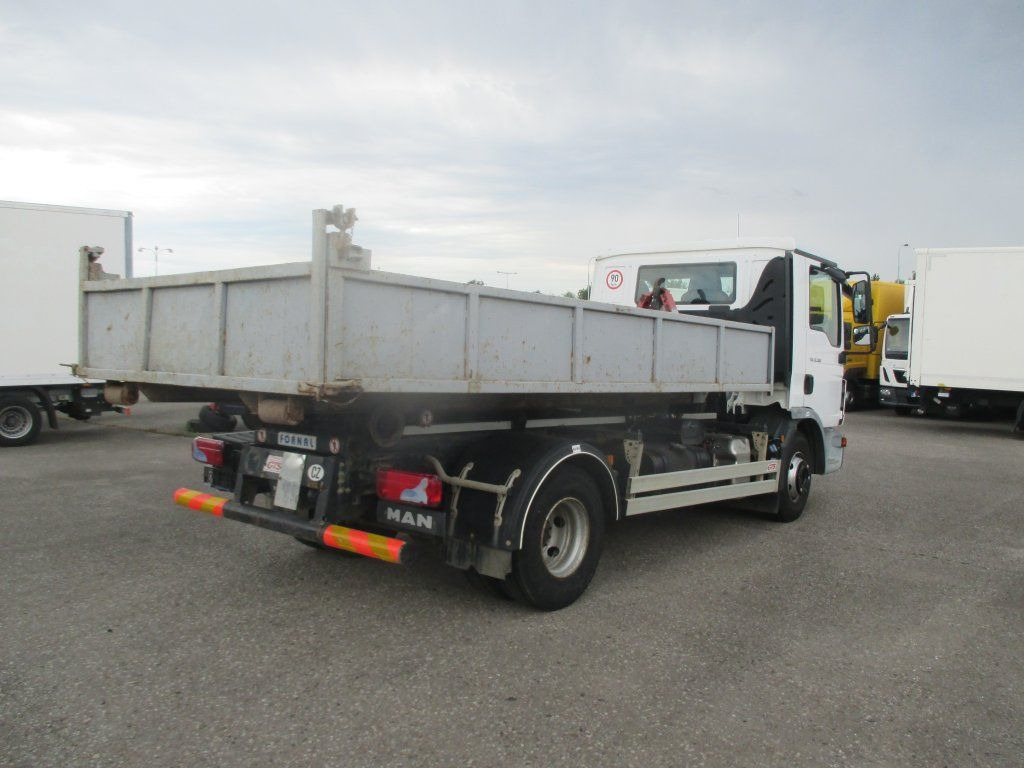 MAN TGL 12.180 4x2 - Pacēlājs ar āķi: foto 5 MAN TGL 12.180 4x2 - Pacēlājs ar āķi: foto 5