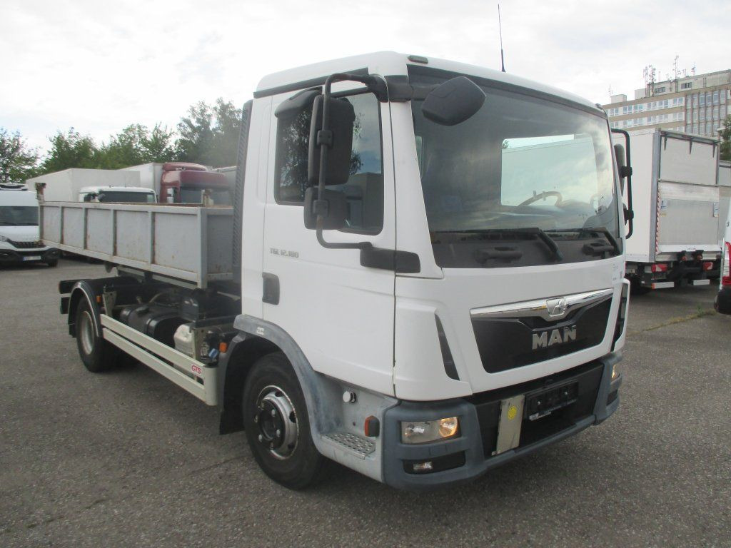 MAN TGL 12.180 4x2 - Pacēlājs ar āķi: foto 3 MAN TGL 12.180 4x2 - Pacēlājs ar āķi: foto 3