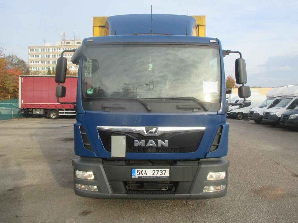 MAN TGL 12.250 - Kravas automašīna ar tentu: foto 2 MAN TGL 12.250 - Kravas automašīna ar tentu: foto 2