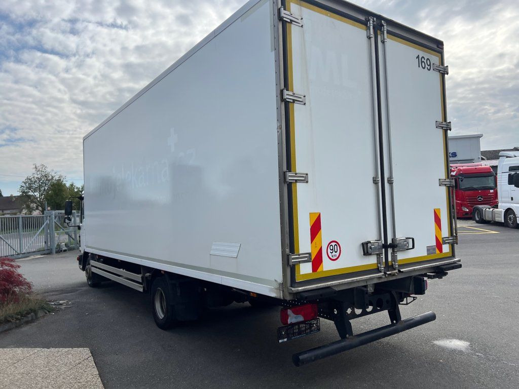 MAN TGL12.220 EURO 6 Carrier Xarios 600 - Kravas automašīna refrižerators: foto 5 MAN TGL12.220 EURO 6 Carrier Xarios 600 - Kravas automašīna refrižerators: foto 5