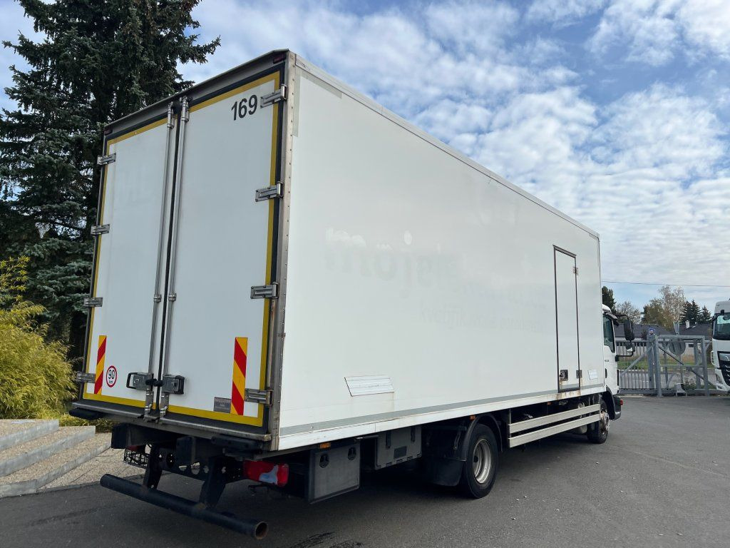 MAN TGL12.220 EURO 6 Carrier Xarios 600 - Kravas automašīna refrižerators: foto 4 MAN TGL12.220 EURO 6 Carrier Xarios 600 - Kravas automašīna refrižerators: foto 4