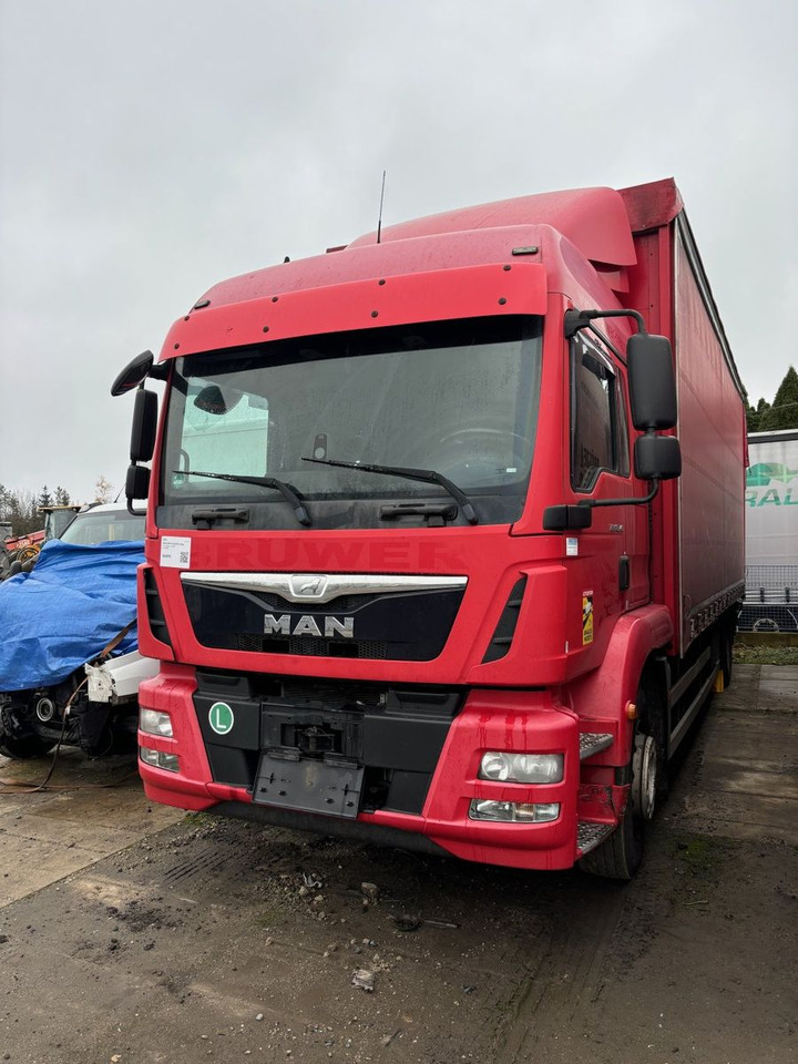 MAN TGM18.340 EURO 6 UNANGETRIEBEN - Kravas automašīna ar tentu: foto 1 MAN TGM18.340 EURO 6 UNANGETRIEBEN - Kravas automašīna ar tentu: foto 1