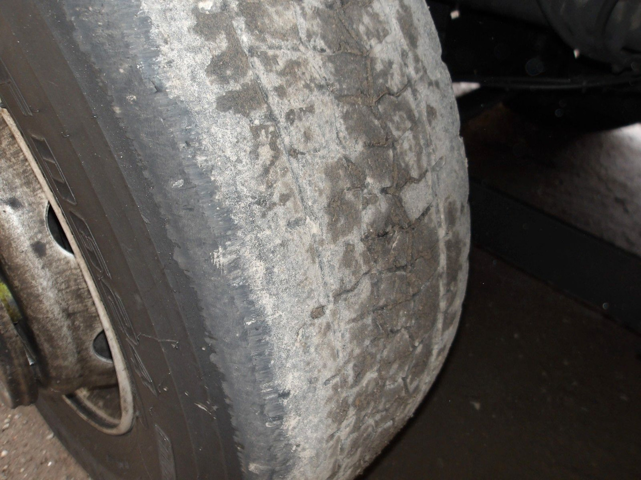 Mercedes-Benz 2548 Actros 6x2 EURO 6 + Schmitz - Kravas automašīna ar tentu: foto 4 Mercedes-Benz 2548 Actros 6x2 EURO 6 + Schmitz - Kravas automašīna ar tentu: foto 4