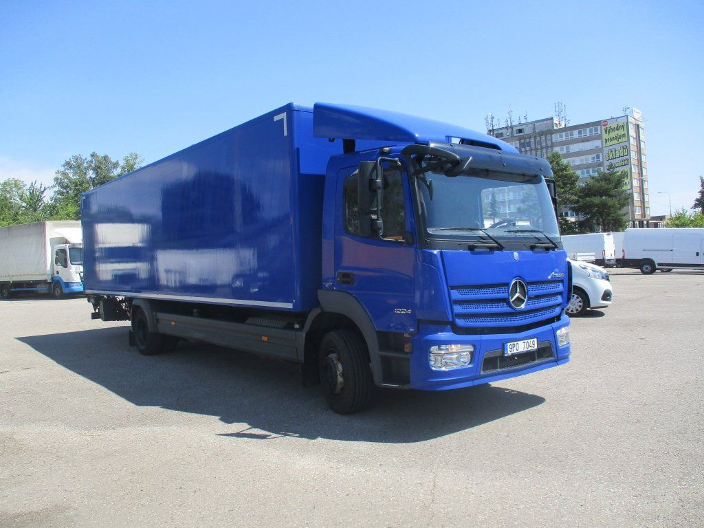 Mercedes-Benz Atego 1224 mit LBW - Kravas automašīna refrižerators: foto 2 Mercedes-Benz Atego 1224 mit LBW - Kravas automašīna refrižerators: foto 2
