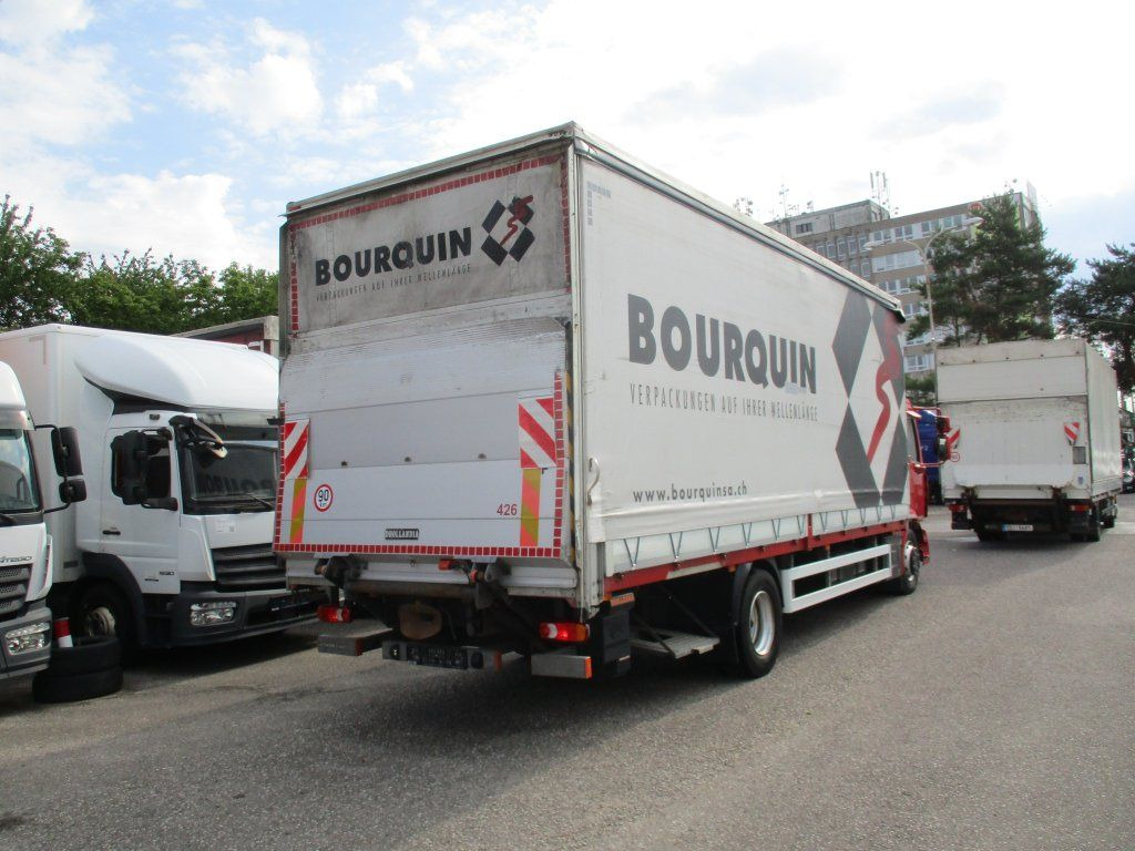 Renault D 16 - Bortu kravas automašīna/ Platforma: foto 3 Renault D 16 - Bortu kravas automašīna/ Platforma: foto 3