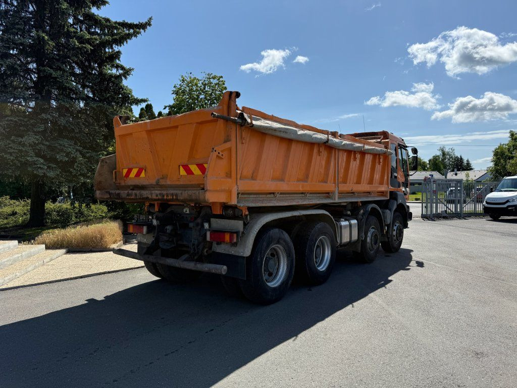 Renault Kerax 420 S3 8x4 EURO 3 - Kravas automašīna pašizgāzējs: foto 5 Renault Kerax 420 S3 8x4 EURO 3 - Kravas automašīna pašizgāzējs: foto 5