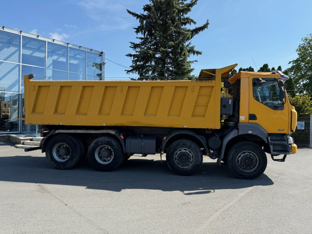 Renault Kerax 420 S3 8x4 EURO 3 - Kravas automašīna pašizgāzējs: foto 4 Renault Kerax 420 S3 8x4 EURO 3 - Kravas automašīna pašizgāzējs: foto 4