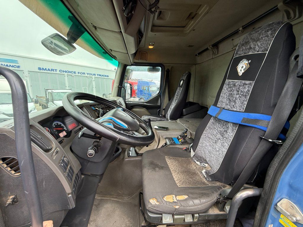 Kravas automašīna pašizgāzējs Renault Kerax 450 S3 8x4 EURO 4: foto 15