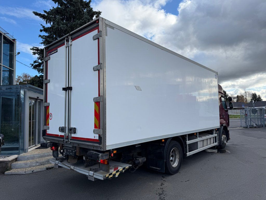 Renault Premium 460 - Kravas automašīna refrižerators: foto 4 Renault Premium 460 - Kravas automašīna refrižerators: foto 4