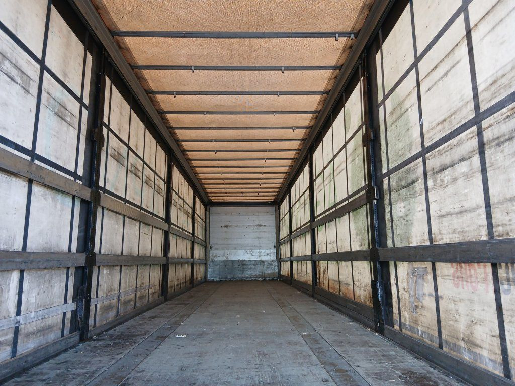 Tenta puspiekabe Schwarzmüller SPA 3/E: foto 12