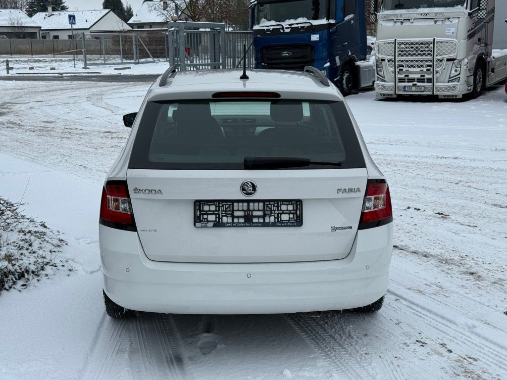 Skoda 1,4TDi kombi - Universālis: foto 5 Skoda 1,4TDi kombi - Universālis: foto 5