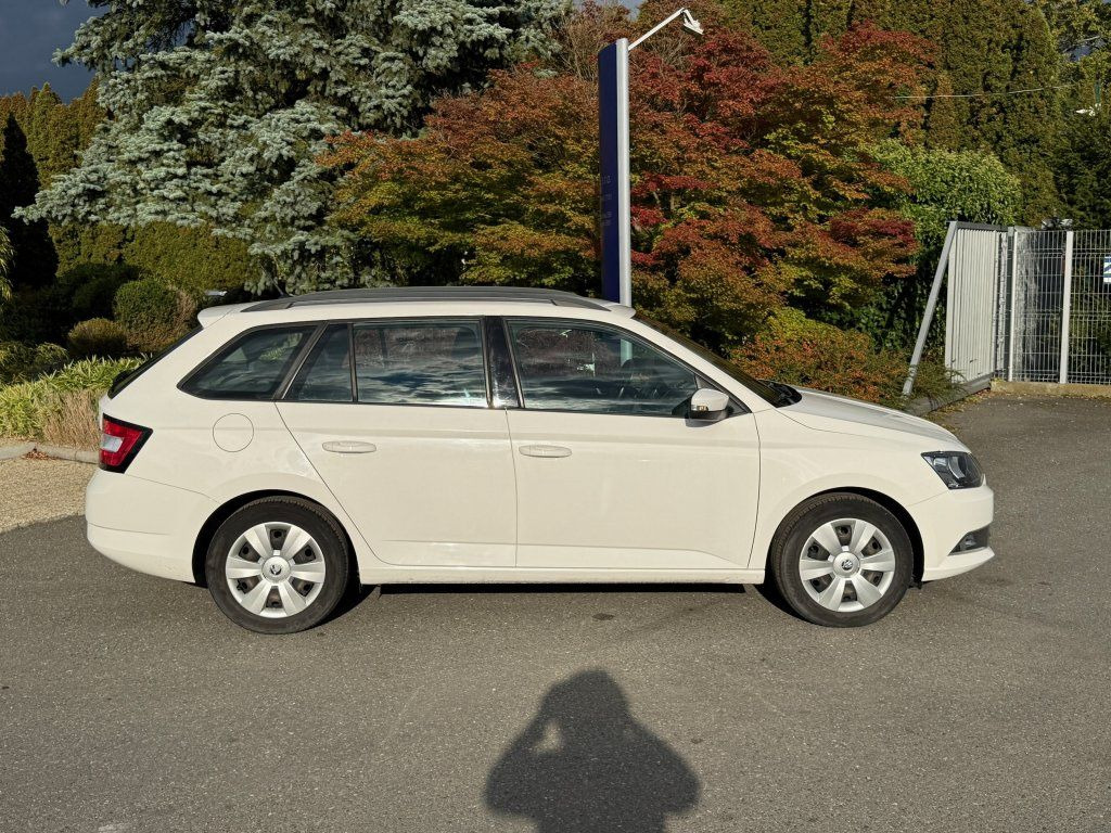 Skoda 1,4TDi kombi - Universālis: foto 3 Skoda 1,4TDi kombi - Universālis: foto 3