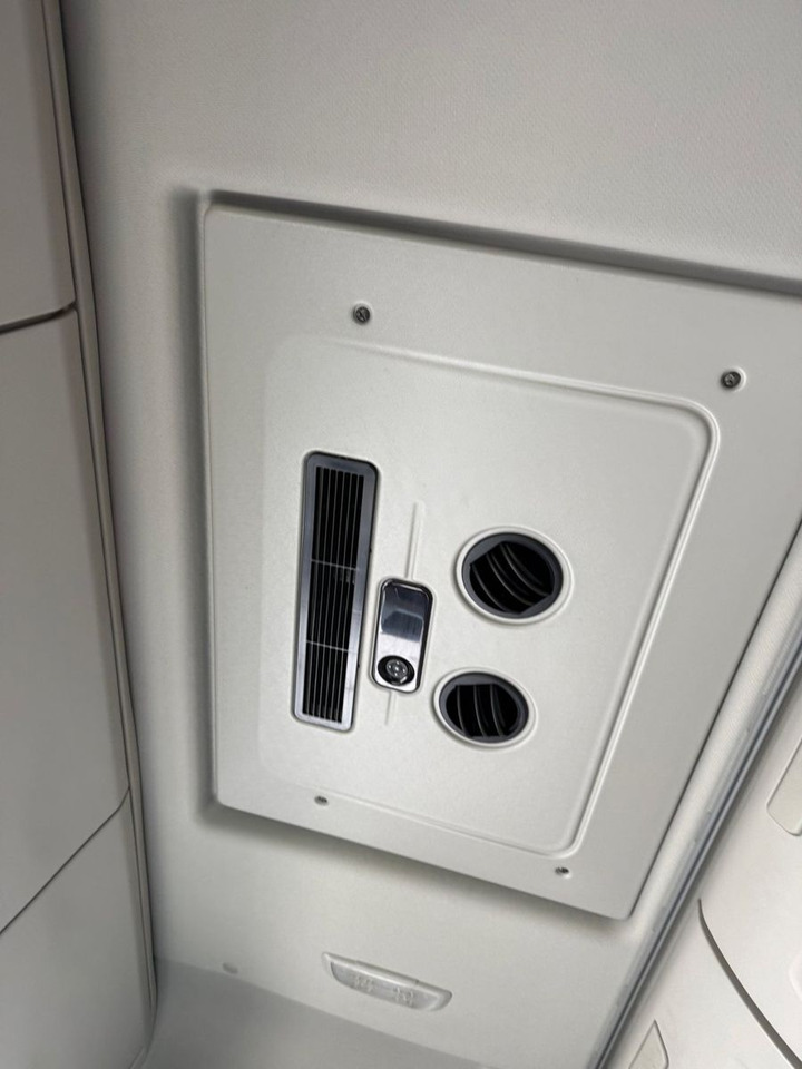 Ford F-MAX EURO 6 līzingu Ford F-MAX EURO 6: foto 14 Ford F-MAX EURO 6 līzingu Ford F-MAX EURO 6: foto 14