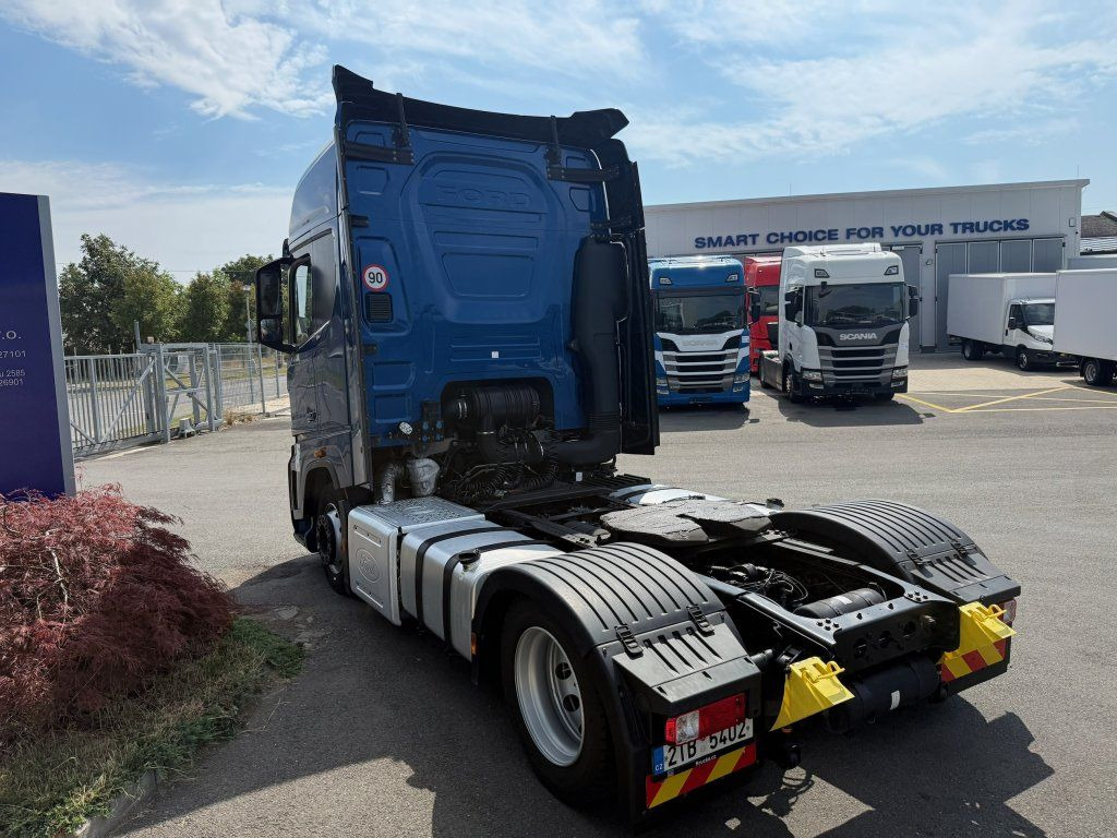 Ford F-MAX EURO 6 līzingu Ford F-MAX EURO 6: foto 6 Ford F-MAX EURO 6 līzingu Ford F-MAX EURO 6: foto 6