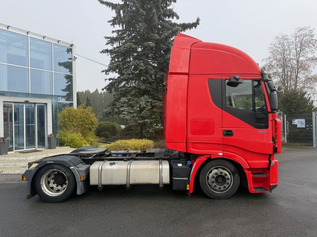 Iveco Stralis 460 EURO 5 MEGA/lowdeck - Vilcējs: foto 3 Iveco Stralis 460 EURO 5 MEGA/lowdeck - Vilcējs: foto 3