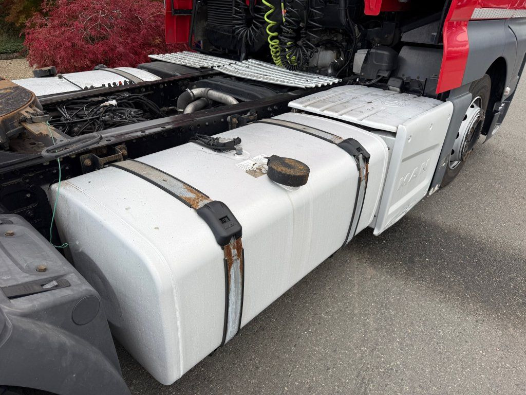 Vilcējs MAN TGX18.460 EURO 6 MEGA/lowdeck NEW TACHO RETARDER: foto 13 Vilcējs MAN TGX18.460 EURO 6 MEGA/lowdeck NEW TACHO RETARDER: foto 13
