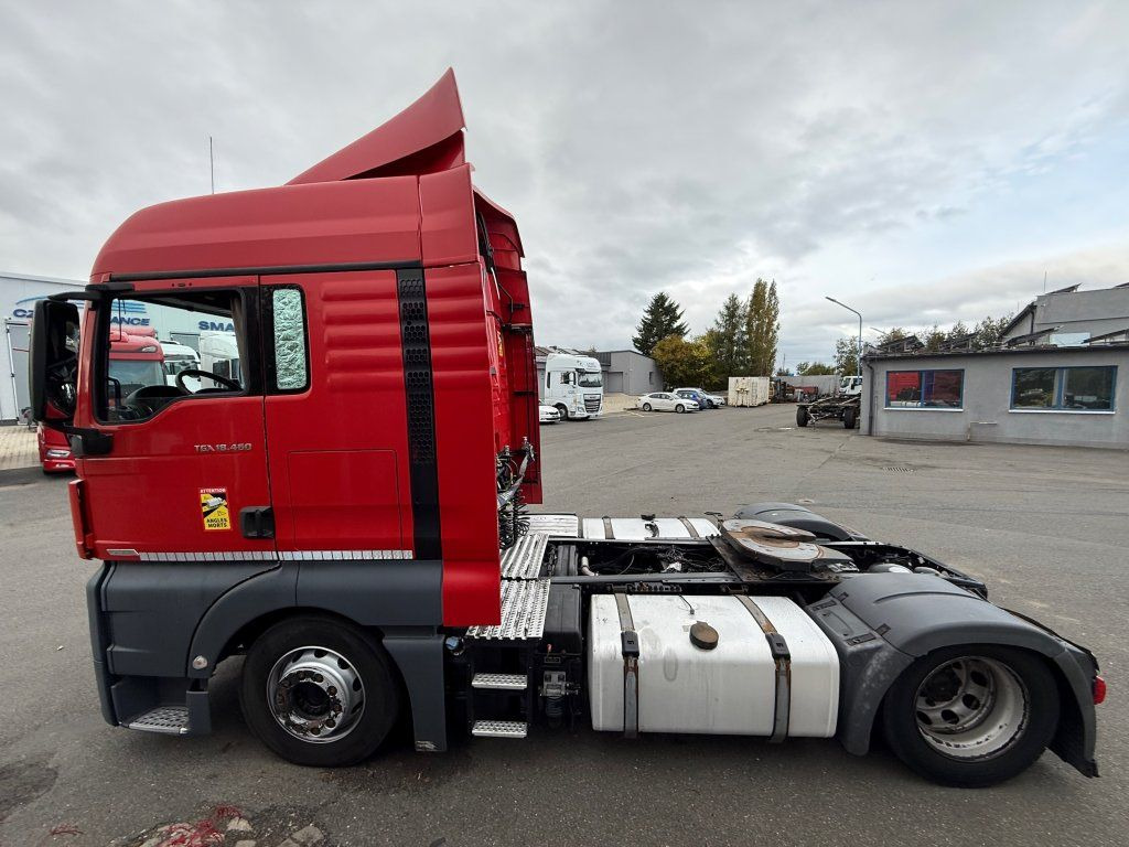 Vilcējs MAN TGX18.460 EURO 6 MEGA/lowdeck NEW TACHO RETARDER: foto 6 Vilcējs MAN TGX18.460 EURO 6 MEGA/lowdeck NEW TACHO RETARDER: foto 6