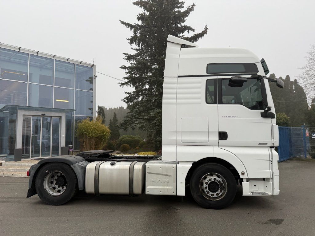 MAN TGX18.500 EURO 6 - Vilcējs: foto 3 MAN TGX18.500 EURO 6 - Vilcējs: foto 3