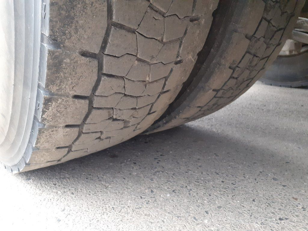 Vilcējs Scania R440 EEV HYDRAULIK: foto 12