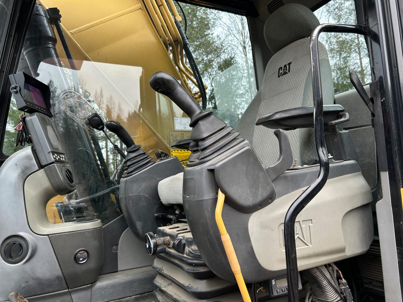 Kāpurķēžu ekskavators Caterpillar 320D | 700 mm | ENGCON | WEBASTO: foto 15