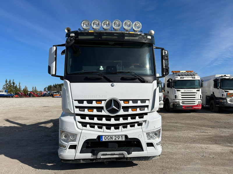 Mercedes-Benz AROCS + JOAB 20t | TULOSSA - Pacēlājs ar āķi: foto 2 Mercedes-Benz AROCS + JOAB 20t | TULOSSA - Pacēlājs ar āķi: foto 2