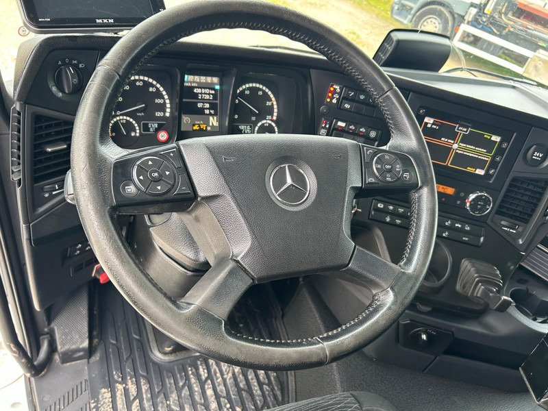 Pacēlājs ar āķi Mercedes-Benz Arocs 3253 | Joab L 24 ton 5750 mm | TULOSSA: foto 15
