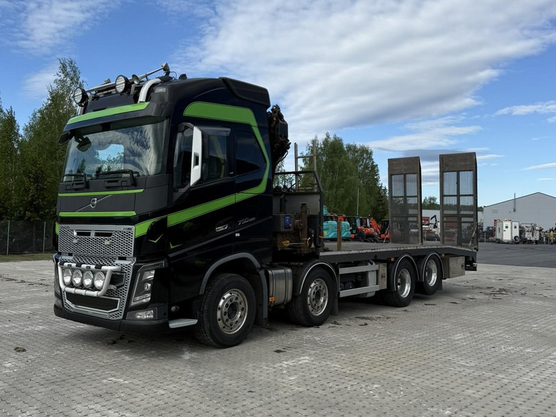 Volvo FH 16 750 | HMF 2620 | TULOSSA - Bortu kravas automašīna/ Platforma, Kravas auto ar manipulatoru: foto 1 Volvo FH 16 750 | HMF 2620 | TULOSSA - Bortu kravas automašīna/ Platforma, Kravas auto ar manipulatoru: foto 1