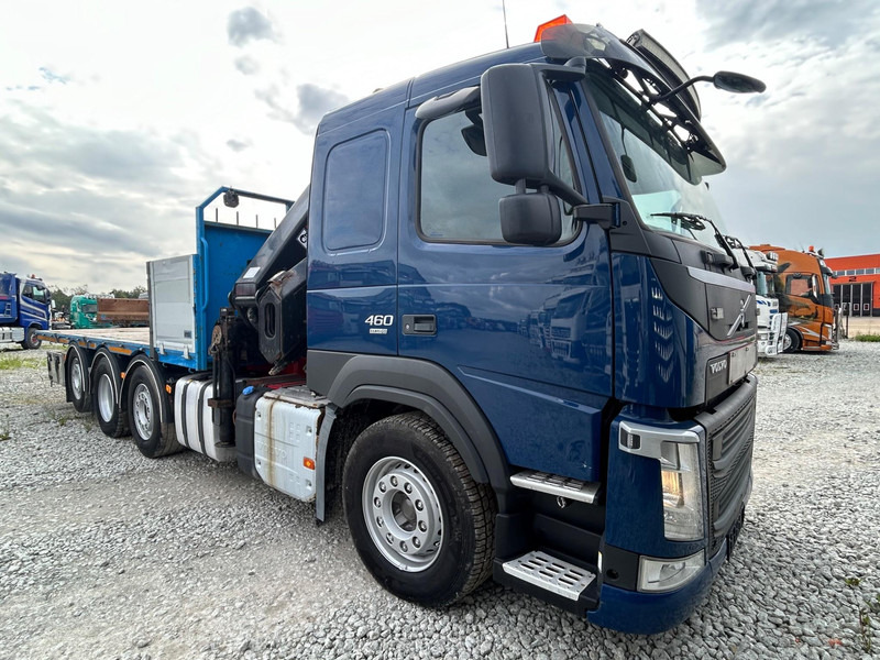 Volvo FM 460 8x2*6 | Hiab 302E-6 | TULOSSA - Bortu kravas automašīna/ Platforma, Kravas auto ar manipulatoru: foto 3 Volvo FM 460 8x2*6 | Hiab 302E-6 | TULOSSA - Bortu kravas automašīna/ Platforma, Kravas auto ar manipulatoru: foto 3