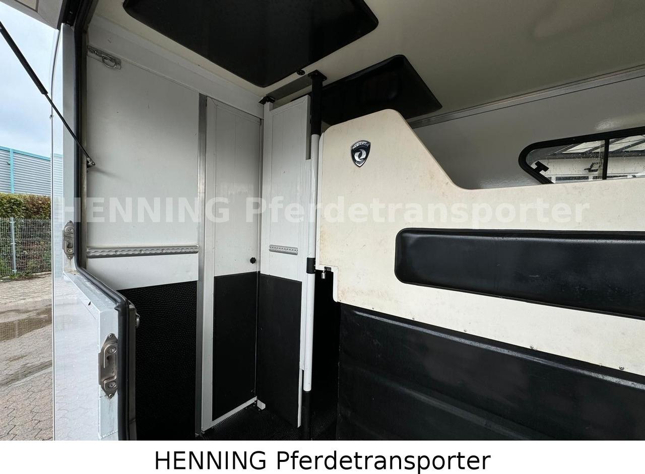 Renault Master 5 - Sitzer - Kravas automašīna dzīvnieku pārvadāšanai: foto 4 Renault Master 5 - Sitzer - Kravas automašīna dzīvnieku pārvadāšanai: foto 4