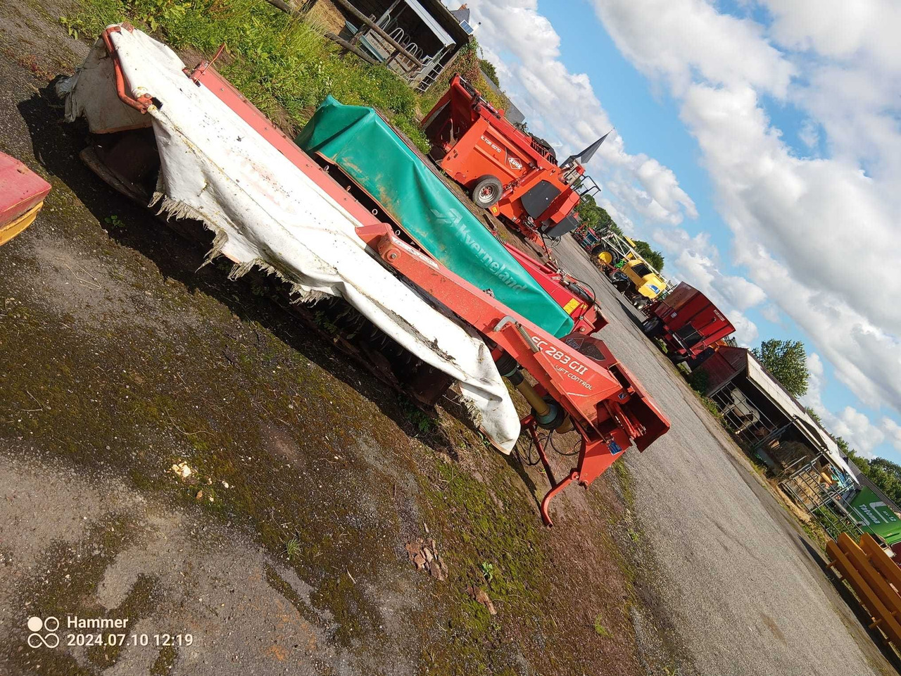 Kosiarka Kuhn fc 283 GII - Pļāvējs: foto 2 Kosiarka Kuhn fc 283 GII - Pļāvējs: foto 2