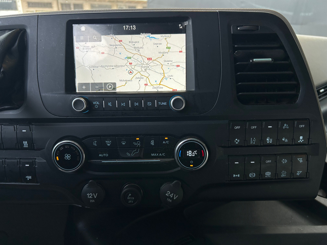 Vilcējs FORD F-MAX 500 / ACC / LED / STANDARD / 2021: foto 10