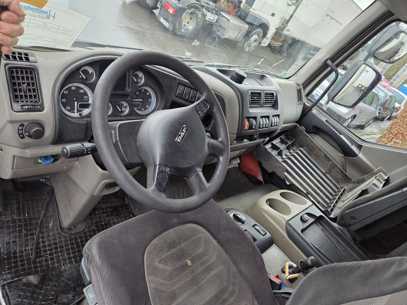 DAF LF55 280 - Kravas automašīna ar slēgto virsbūvi: foto 5 DAF LF55 280 - Kravas automašīna ar slēgto virsbūvi: foto 5