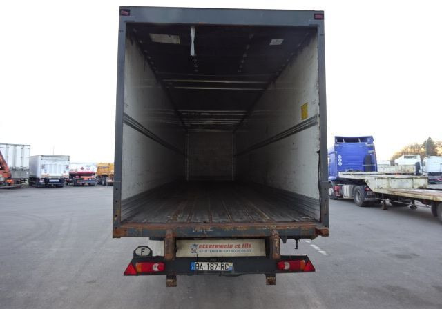 General Trailer Box - Puspiekabe slēgtā virsbūve: foto 5 General Trailer Box - Puspiekabe slēgtā virsbūve: foto 5