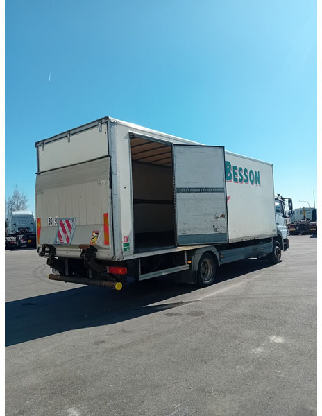 Mercedes-Benz Atego 1222 - Kravas automašīna ar slēgto virsbūvi: foto 3 Mercedes-Benz Atego 1222 - Kravas automašīna ar slēgto virsbūvi: foto 3