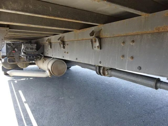 Kravas automašīna ar slēgto virsbūvi Renault Midlum 270 dxi - manual gearbox / steel suspension lames: foto 7