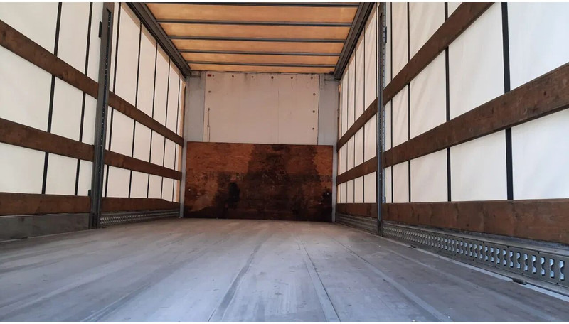 Renault Premium 370 DXI - manual gearbox - Euro 5 - Kravas automašīna ar tentu: foto 4 Renault Premium 370 DXI - manual gearbox - Euro 5 - Kravas automašīna ar tentu: foto 4