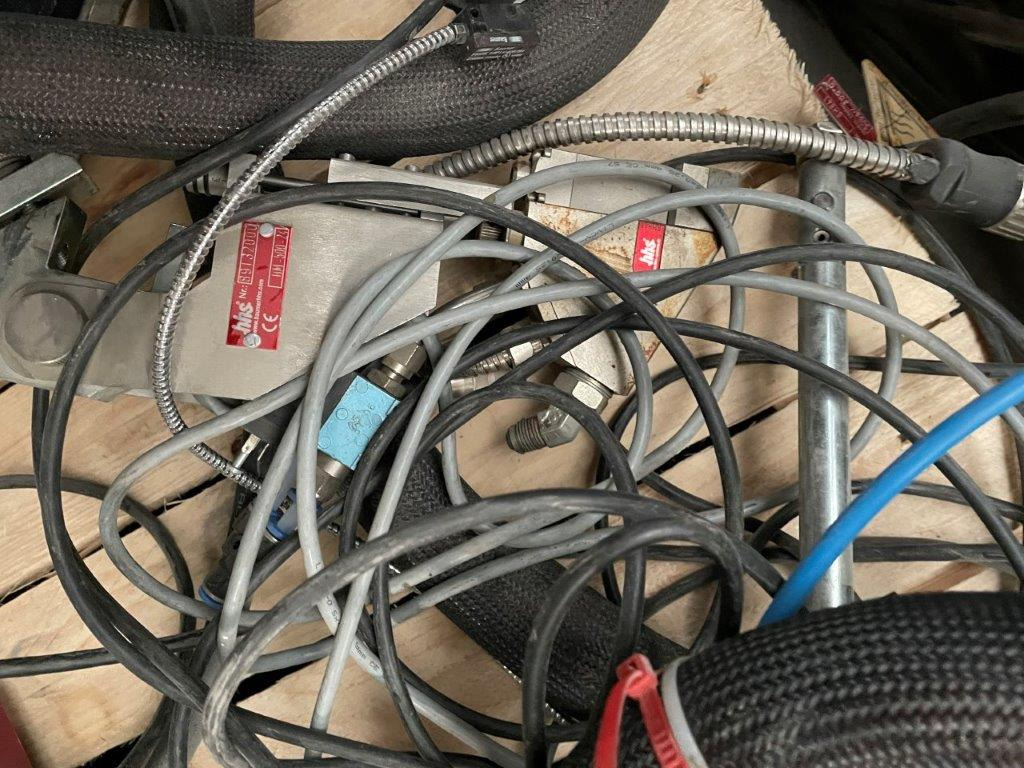 Baumer HHS PreMelter XMelt XM-04-2200 - Iesiešanas mašīna: foto 5 Baumer HHS PreMelter XMelt XM-04-2200 - Iesiešanas mašīna: foto 5