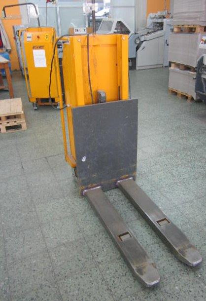 FAC pallet lifts - Rokas palešu ratiņi: foto 2 FAC pallet lifts - Rokas palešu ratiņi: foto 2