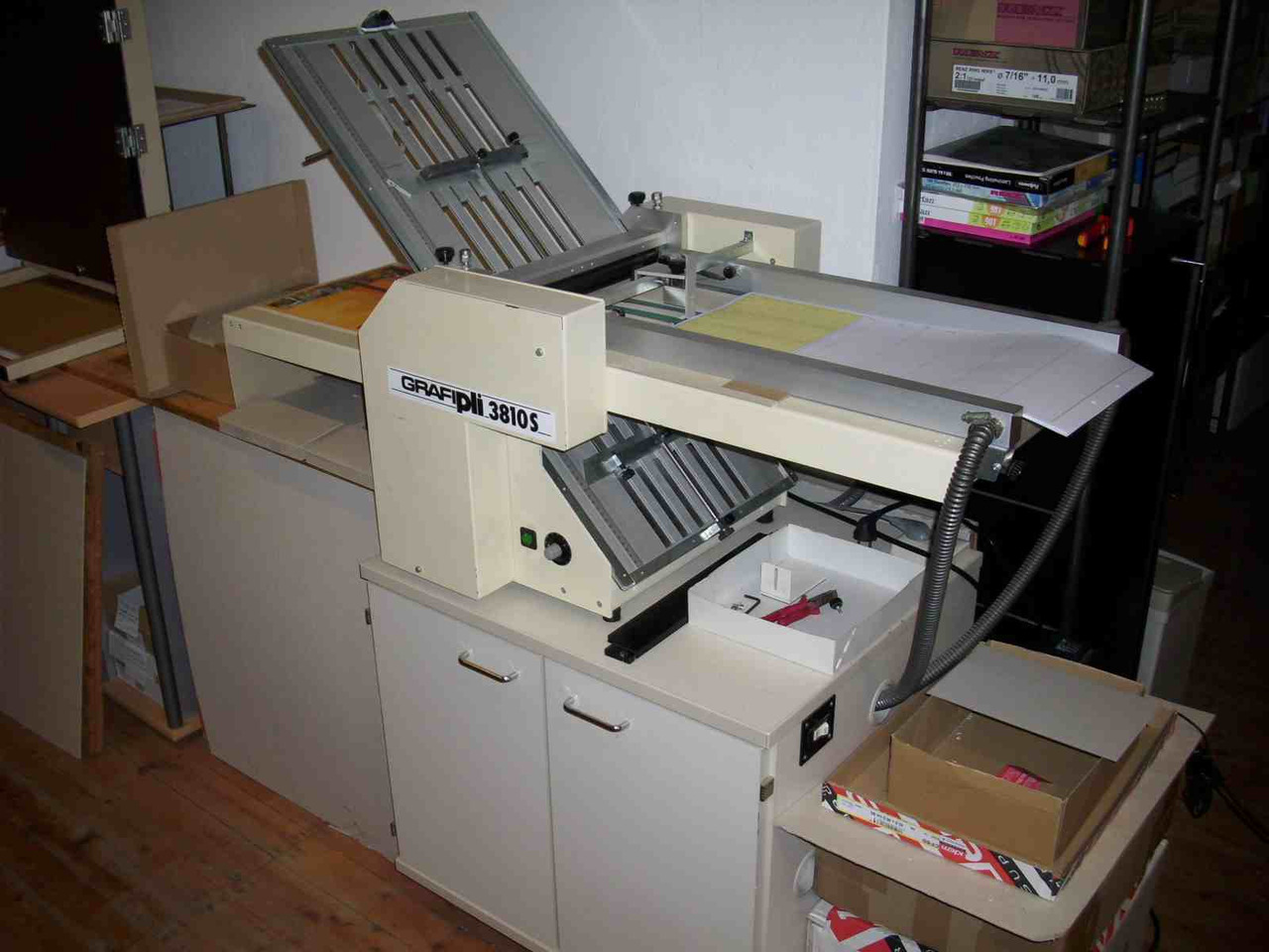 Grafipli 3810 S folding machine - Locīšanas mašīna: foto 1 Grafipli 3810 S folding machine - Locīšanas mašīna: foto 1