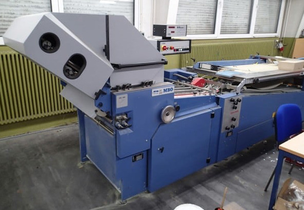 MBO T 700-4-R Perfection buckle plate folder - Locīšanas mašīna: foto 1 MBO T 700-4-R Perfection buckle plate folder - Locīšanas mašīna: foto 1