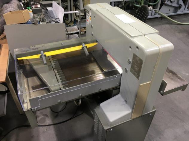 Polar Mohr 55 EM cutting machine - Papīra griešanas mašīna: foto 5 Polar Mohr 55 EM cutting machine - Papīra griešanas mašīna: foto 5