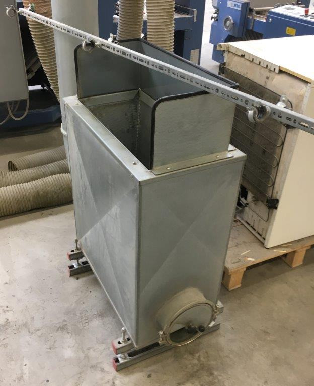 Polar Mohr chip extraction hopper - Papīra griešanas mašīna: foto 2 Polar Mohr chip extraction hopper - Papīra griešanas mašīna: foto 2