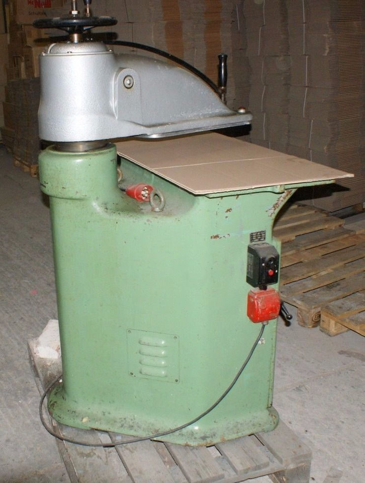 Schoen & Cie Model N 1.1/4-1 Hydraulic Pivot Arm Punch - Drukas iekārtas: foto 1 Schoen & Cie Model N 1.1/4-1 Hydraulic Pivot Arm Punch - Drukas iekārtas: foto 1
