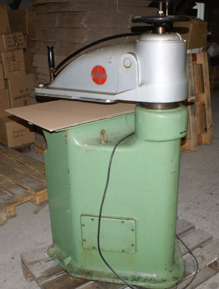 Schoen & Cie Model N 1.1/4-1 Hydraulic Pivot Arm Punch - Drukas iekārtas: foto 2 Schoen & Cie Model N 1.1/4-1 Hydraulic Pivot Arm Punch - Drukas iekārtas: foto 2