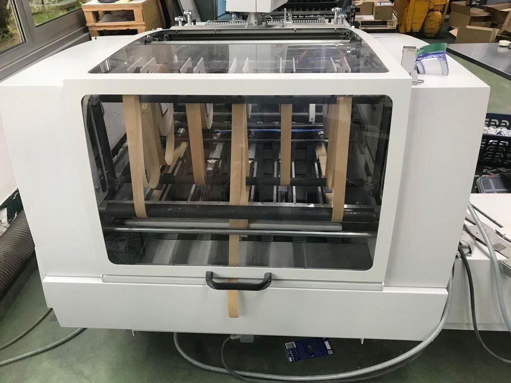 Automatic 5-fold bundle delivery Palamides delta 705 with MBO interface - Locīšanas mašīna: foto 3 Automatic 5-fold bundle delivery Palamides delta 705 with MBO interface - Locīšanas mašīna: foto 3